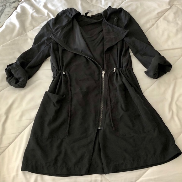 H&M Divided Light Coat/Jacket - Picture 2 of 3